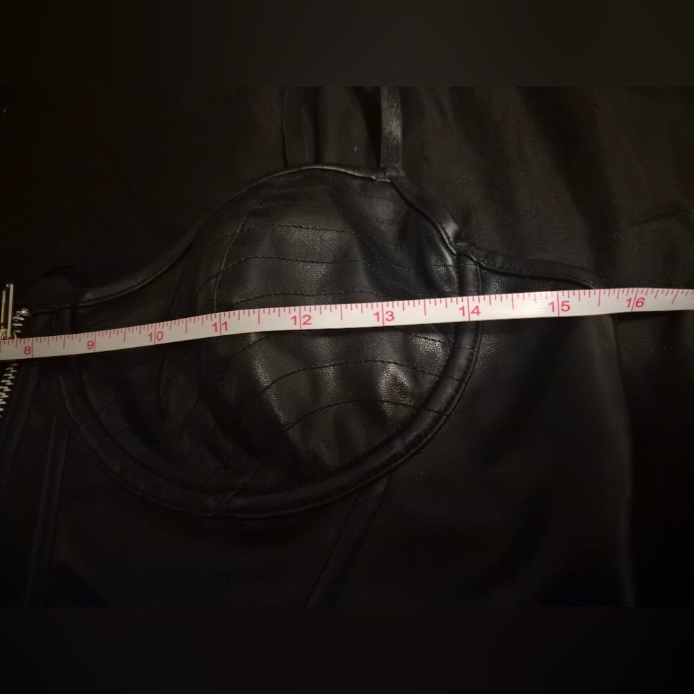 (SOLD) Dollskill Bra & Garter - Picture 4 of 4
